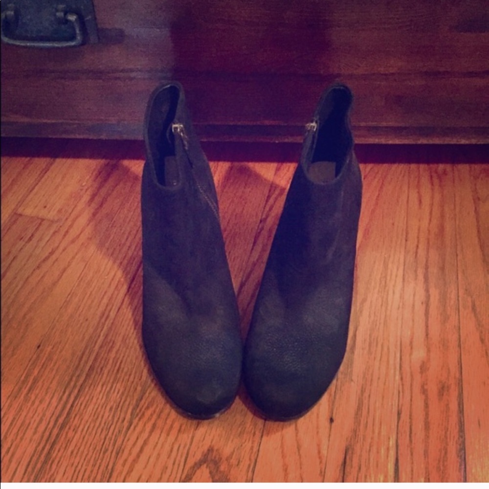 Cole haan ankle boots